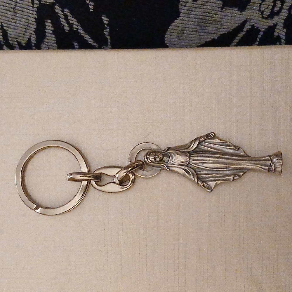 Key Chain silver tone. - Picture 4 of 4
